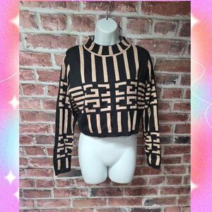 Women's THINKABLE Cropped Sweater FREE SIZE